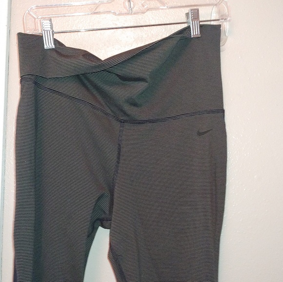 Nike Pants - Nike Dri-Fit Tights 685838-325 Leggings Legend 2.0